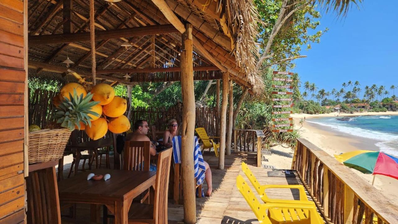 White Lion Paradise Dikwella Batigama Exterior photo