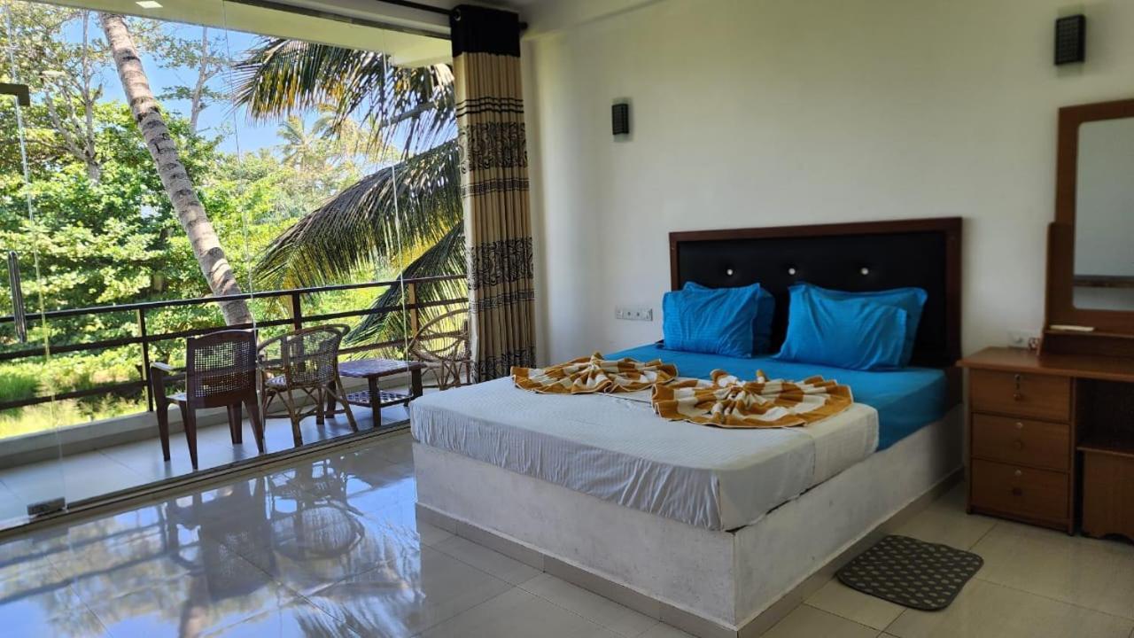 White Lion Paradise Dikwella Batigama Exterior photo