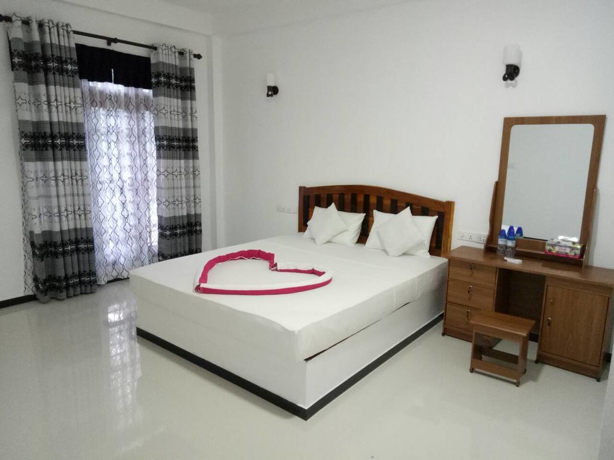 White Lion Paradise Dikwella Batigama Exterior photo
