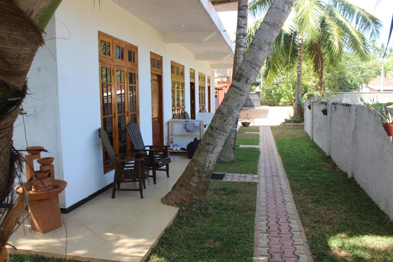 White Lion Paradise Dikwella Batigama Exterior photo